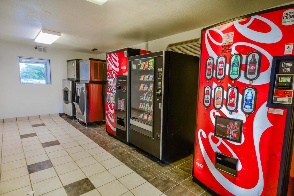 Motel 6-Huntsville, Tx Екстериор снимка